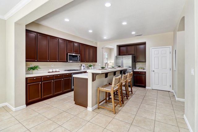 6420 Wisp Ct, Rocklin, CA 95765