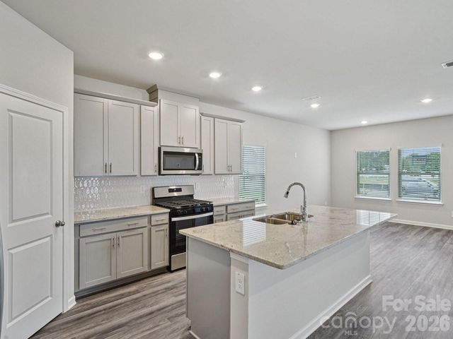 7274 Yardley Street, Gastonia, NC 28056