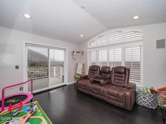 10193 S Majestic Canyon Road, Sandy, UT 84092