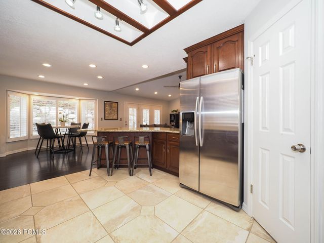10193 S Majestic Canyon Road, Sandy, UT 84092