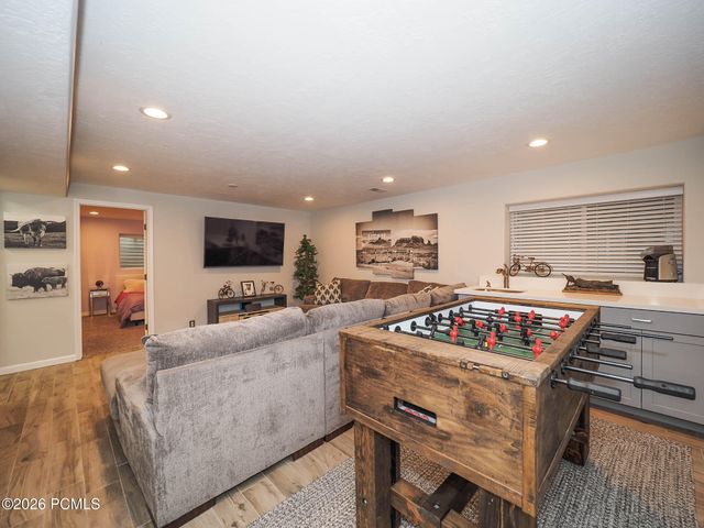 10193 S Majestic Canyon Road, Sandy, UT 84092