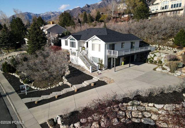 10193 S Majestic Canyon Road, Sandy, UT 84092