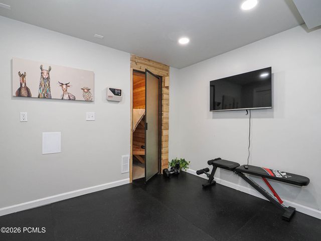 10193 S Majestic Canyon Road, Sandy, UT 84092