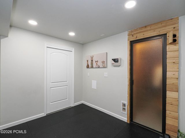 10193 S Majestic Canyon Road, Sandy, UT 84092