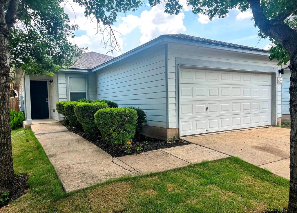 6709 Doyal DR, Austin, TX 78747