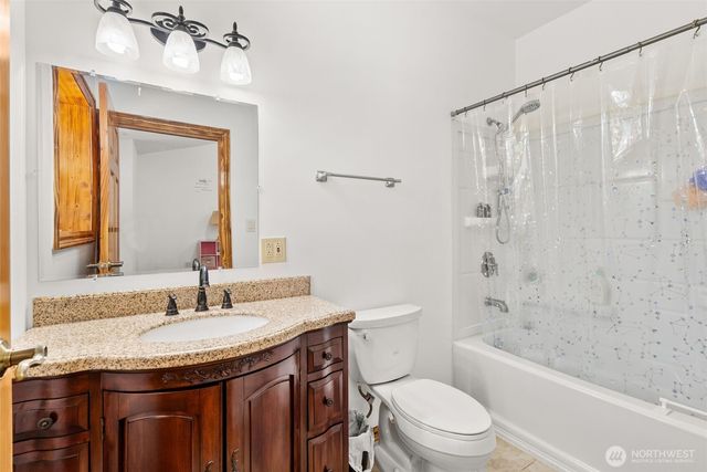 17232 148th Avenue SE, Yelm, WA 98597