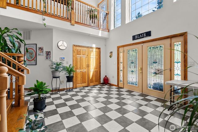 17232 148th Avenue SE, Yelm, WA 98597