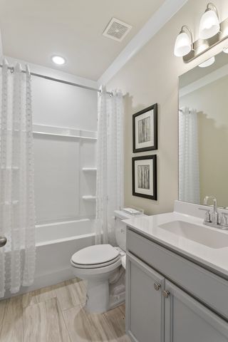 1100 Riverview Run, Madison, TN 37115