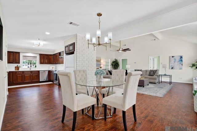 10413 Stringer Bridge Rd, St Amant, LA 70774