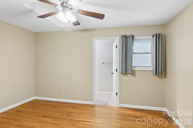 224 Highlands Loop, Maggie Valley, NC 28751
