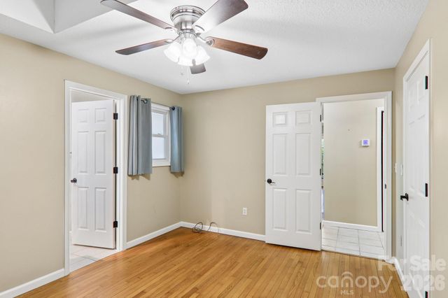 224 Highlands Loop, Maggie Valley, NC 28751