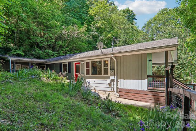224 Highlands Loop, Maggie Valley, NC 28751