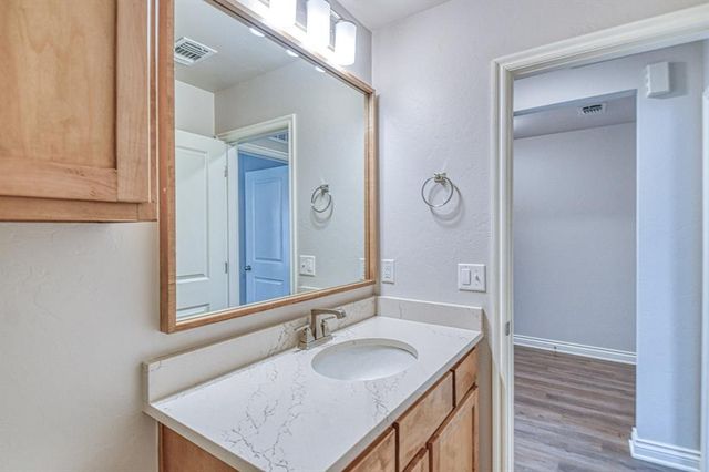 365 Pleasant View, Harrah, OK 73045