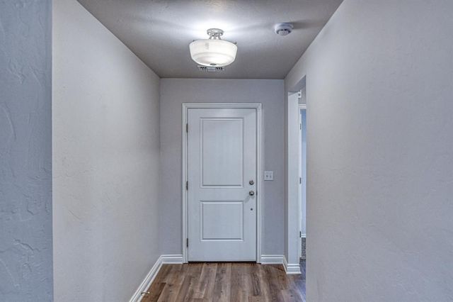 365 Pleasant View, Harrah, OK 73045