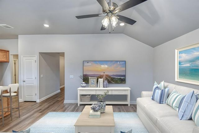 365 Pleasant View, Harrah, OK 73045