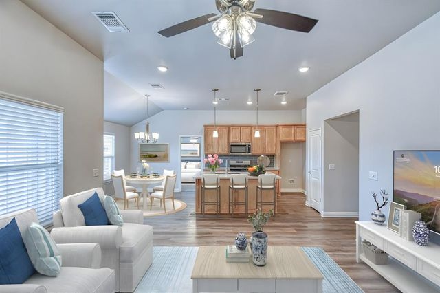 365 Pleasant View, Harrah, OK 73045