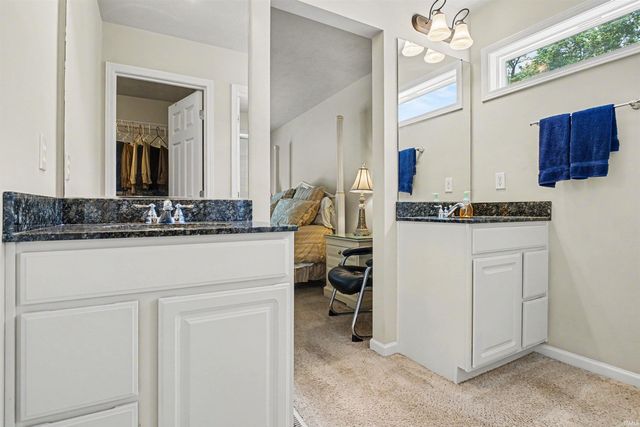 224 Livingston Bay Court, Mishawaka, IN 46544