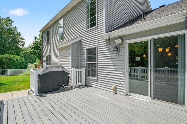224 Livingston Bay Court, Mishawaka, IN 46544