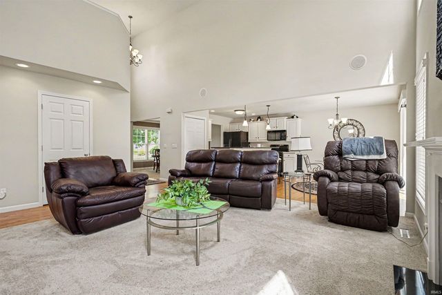 224 Livingston Bay Court, Mishawaka, IN 46544