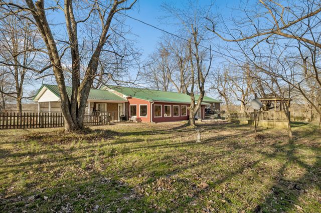 1016 Butler Bridge Rd, Portland, TN 37148