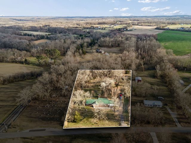 1016 Butler Bridge Rd, Portland, TN 37148