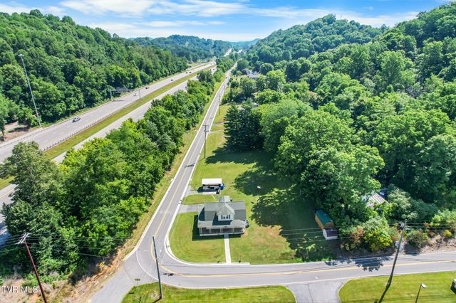 1411 Island Road, Bristol, VA 24201