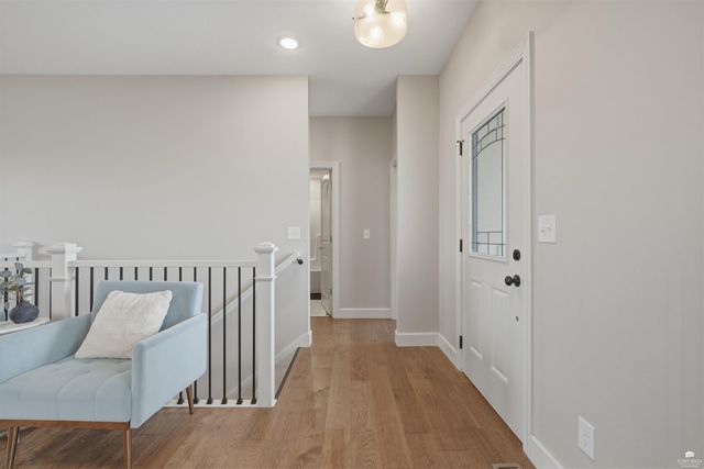 513 Ledgestone Ridge Court, Manhattan, KS 66503