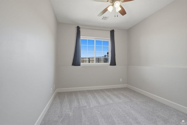 513 Ledgestone Ridge Court, Manhattan, KS 66503