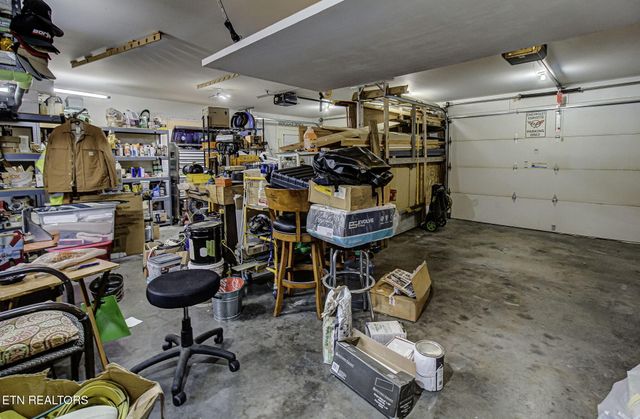 1001 Old Laurel Lane, Sevierville, TN 37876