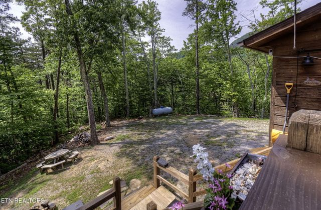 1001 Old Laurel Lane, Sevierville, TN 37876