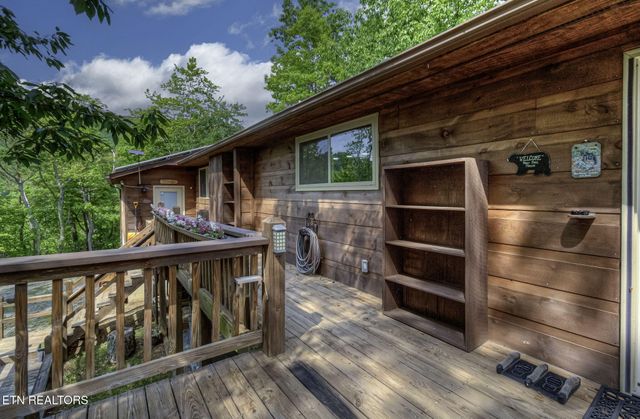 1001 Old Laurel Lane, Sevierville, TN 37876