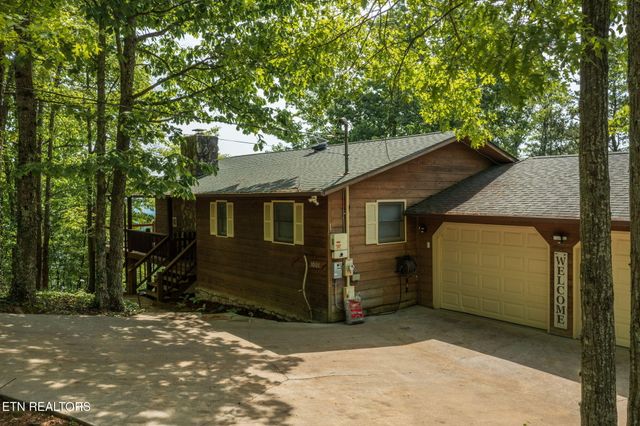 1001 Old Laurel Lane, Sevierville, TN 37876