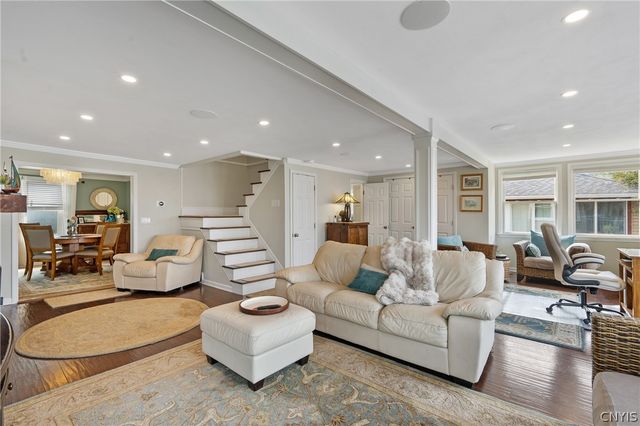 6989 Van Antwerp Drive, Cicero, NY 13039