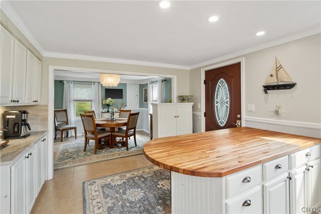 6989 Van Antwerp Drive, Cicero, NY 13039