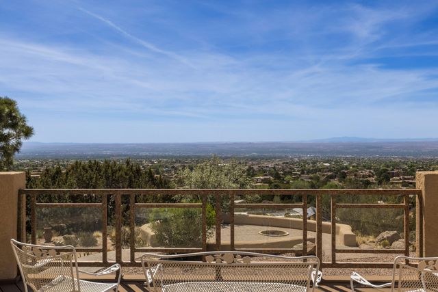 309 Big Horn Ridge Drive NE, Albuquerque, NM 87122