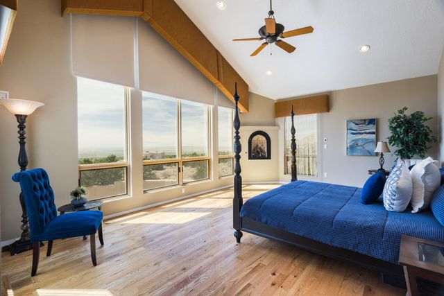 309 Big Horn Ridge Drive NE, Albuquerque, NM 87122
