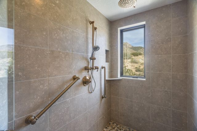 309 Big Horn Ridge Drive NE, Albuquerque, NM 87122