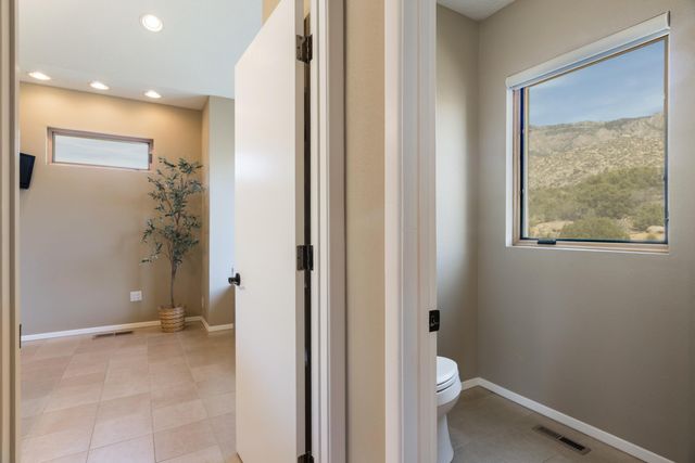 309 Big Horn Ridge Drive NE, Albuquerque, NM 87122