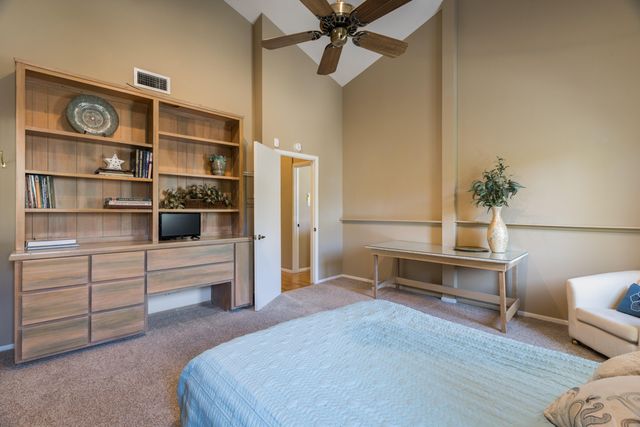 309 Big Horn Ridge Drive NE, Albuquerque, NM 87122