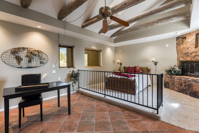 309 Big Horn Ridge Drive NE, Albuquerque, NM 87122