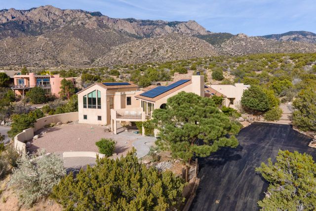 309 Big Horn Ridge Drive NE, Albuquerque, NM 87122