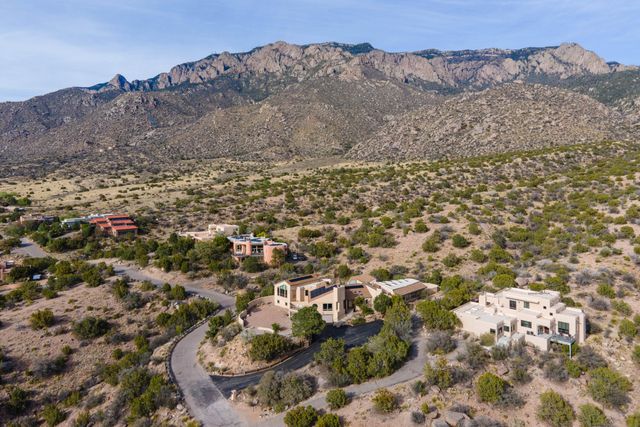 309 Big Horn Ridge Drive NE, Albuquerque, NM 87122