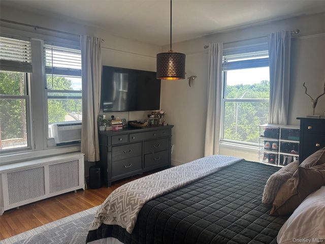 1468 Midland Avenue 2F, Bronxville, NY 10708