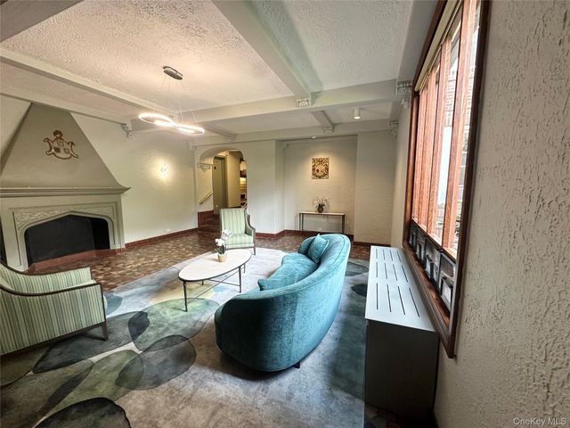 1468 Midland Avenue 2F, Bronxville, NY 10708