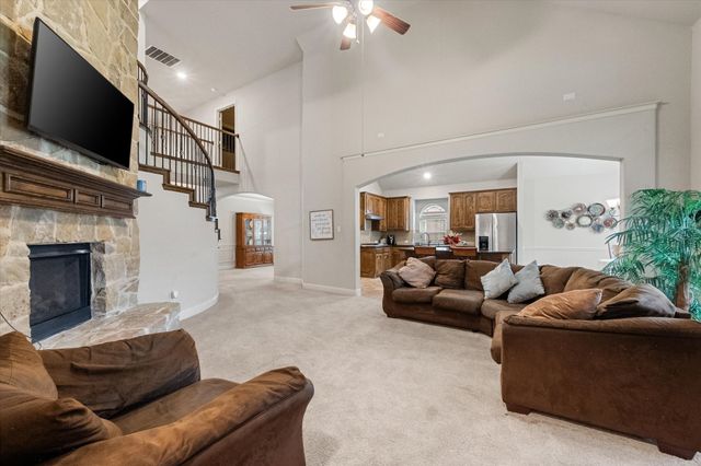 6417 Belhaven Drive, Fort Worth, TX 76123