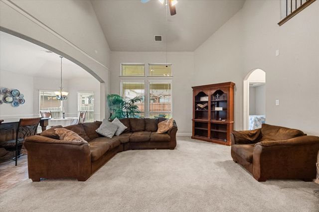 6417 Belhaven Drive, Fort Worth, TX 76123