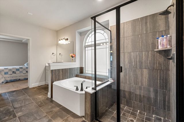 6417 Belhaven Drive, Fort Worth, TX 76123