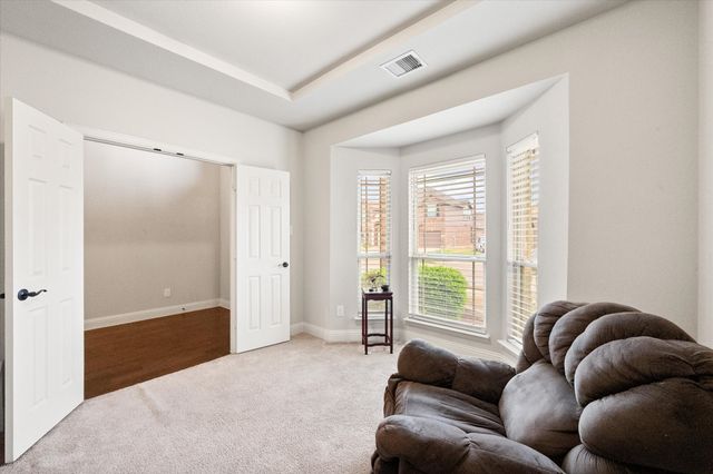 6417 Belhaven Drive, Fort Worth, TX 76123