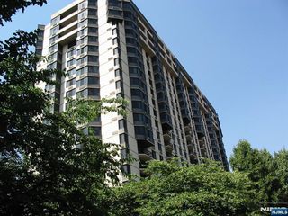 1265 15th 14F, Fort Lee, NJ 07024