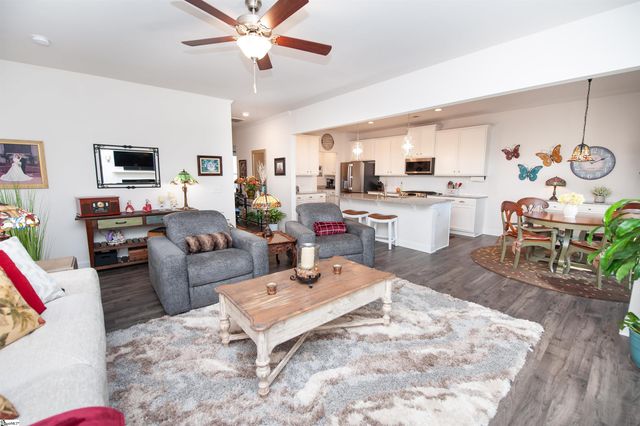 282 Braselton Street, Duncan, SC 29334